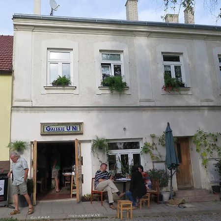 Apartman Havenatura Mikulov Eksteriør billede